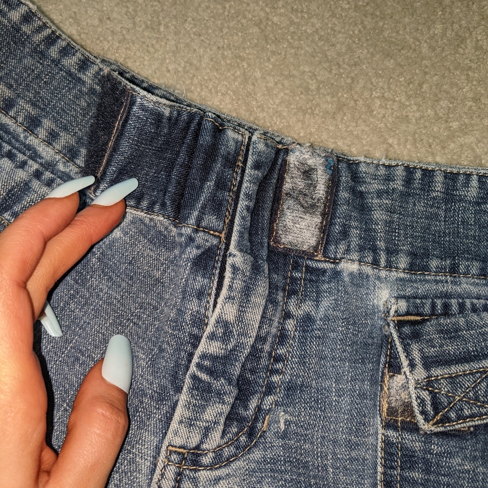 Old navy Jean shorts - Picture 4 of 16